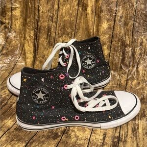 Women’s Converse All Star Chuck Taylor Galaxy Black High-Tops Size 6